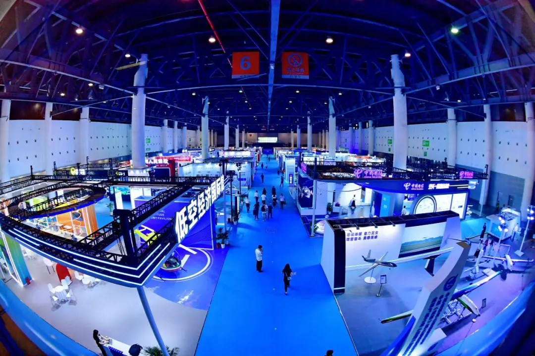 鸿石通航受邀参展2024中国（成都）国际低空经济合作伙伴大会