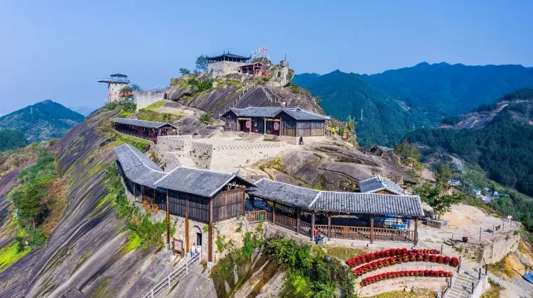 鸿石通航空中游览产品上线，City Fly带您翱翔天际，共赏山川之美！