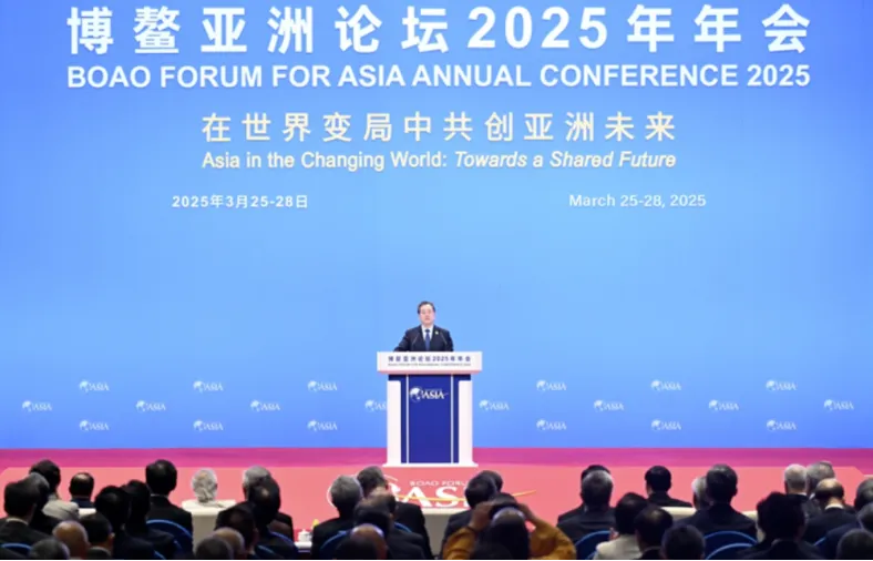 全球首张载人无人驾驶eVTOL运营合格证在中国颁发